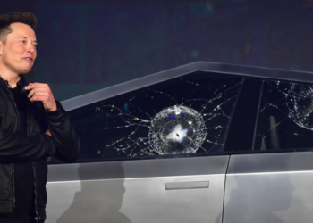 Blaze News original: Tesla in the crosshairs: Leftist attacks against Elon Musk's car brand are massive and widespread