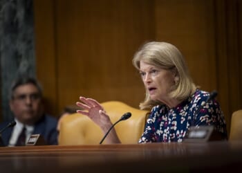 GOP Senators Salvage Democrats’ 'Green' Energy Bailouts
