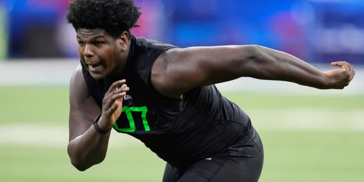 Washington Commanders select Josh Conerly Jr. with first round draft pick