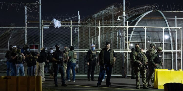 Manhunt under way after illegal aliens riot, escape from Newark ICE facility where Democrat allegedly assaulted federal agent