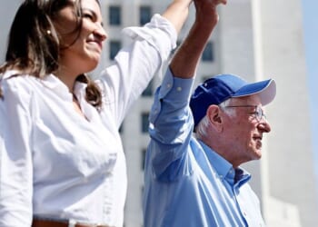 Radicals are driving the Democratic Party off a cliff