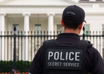 'You can come here': Secret Service officer allegedly compromises White House security, mocks Trump to woo stranger