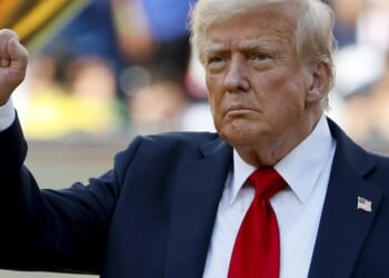 Karoline Leavitt releases health update on Trump after questions arise from swelling seen in photos