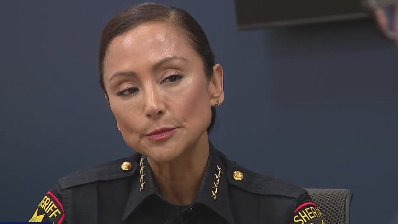 First Latina Sheriff Who Refused to Cooperate With ICE Faces Corruption Charges