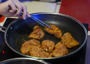 As Texas bans lab-grown meat, Trump’s FDA, USDA advance it