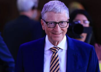 Gates backs $1B tech fund despite shady past investments