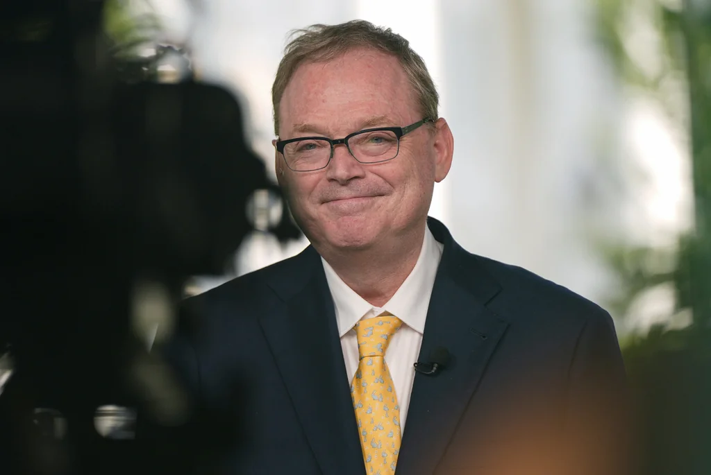 Hassett says Trump has seen ‘sketches of deals’ ahead of Aug. 1 tariff deadline