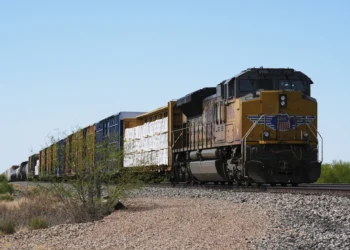 Norfolk Southern and Union Pacific confirm merger talks