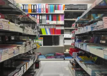Parents refusing to buy school supplies ignite heated back-to-school debate