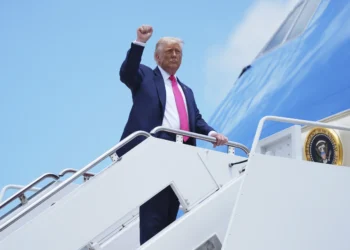 Trump's Scotland trip complicated by protests and ethics concerns