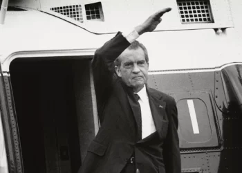 Destroying a President | Frontpage Mag