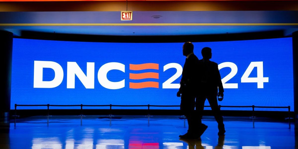 Democrats desperate for cash while GOP stockpiles surge