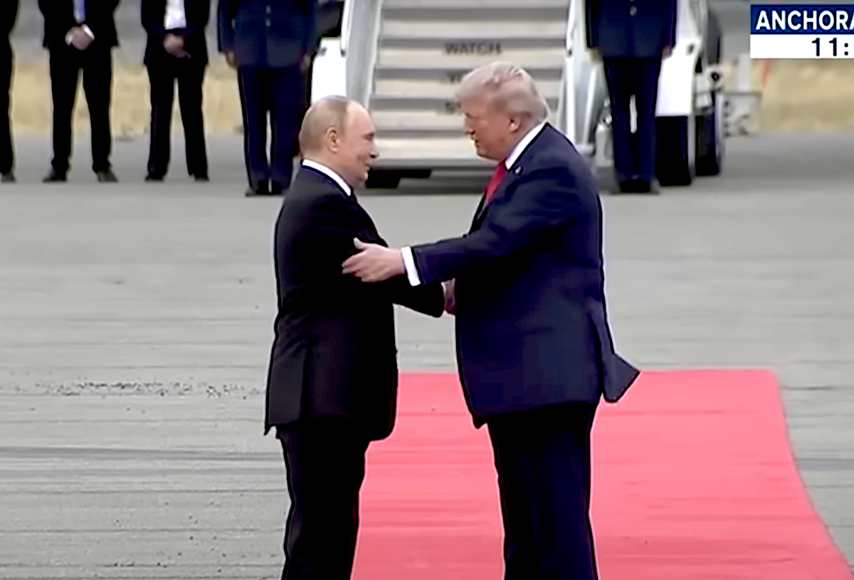 Trump's Foreign Policy Offends The Bureaucrat Paper Pushers