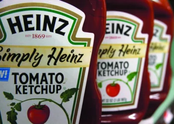 Berkshire Hathaway writes down Kraft Heinz investment