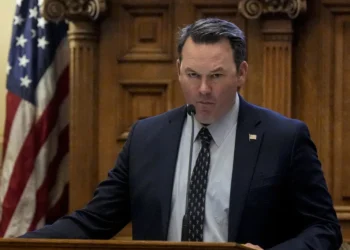 Carr sues Jones over raising unlimited funds in Georgia governor race