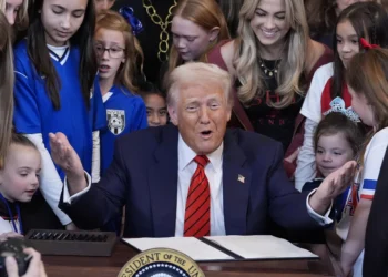 Democratic states sue Trump administration over youth transgender-related care order