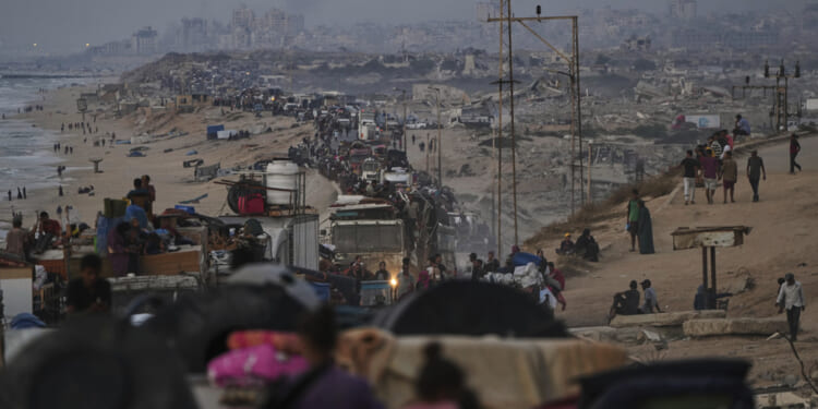 Arab leaders support Trump outline for ending Gaza war