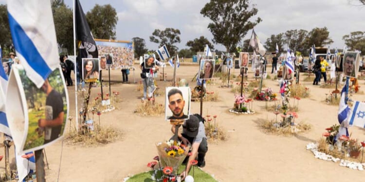 Rewarding Oct 7 Will Globalize Oct 7