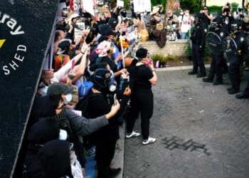 Weekend chaos in Portland: Anti-ICE protests turn violent