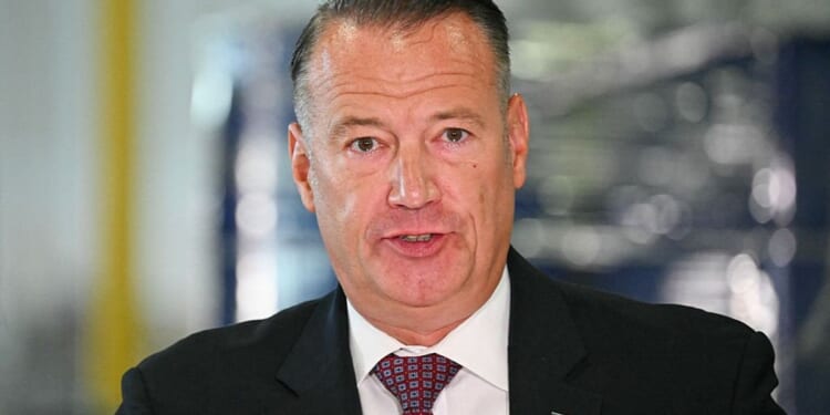 Acting ICE director joins Glenn Beck to address deadly Dallas shooting investigation