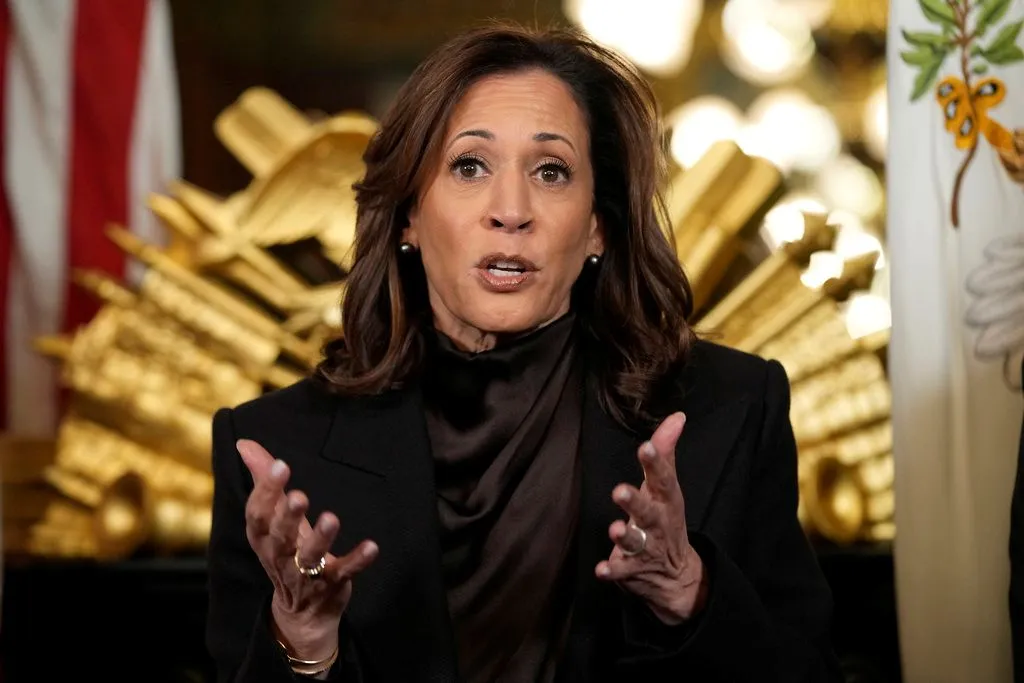 Cautious Kamala Harris doomed by distrust of voters