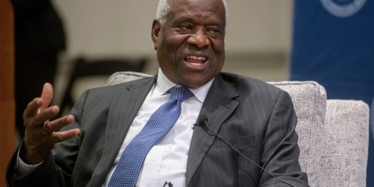 Clarence Thomas defends Supreme Court overruling precedents