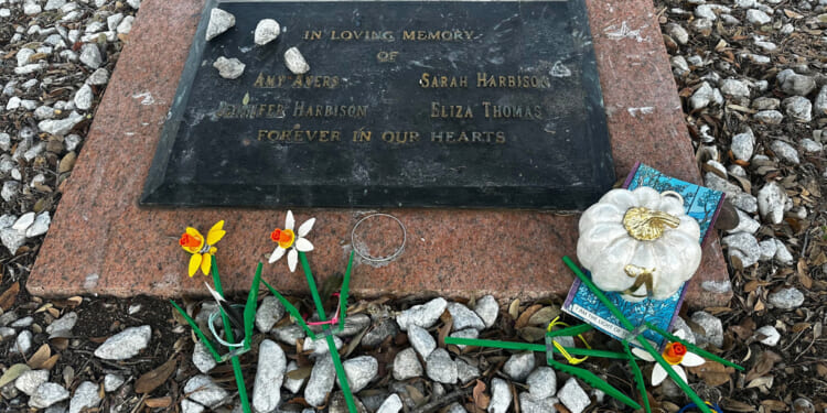 DNA evidence links a dead man to the 1991 killings of 4 girls at Texas yogurt shop