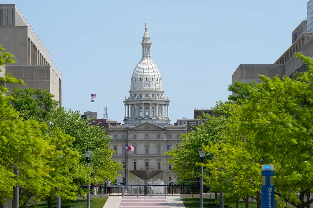 Michigan Republicans seek to cut pandemic-era spending levels