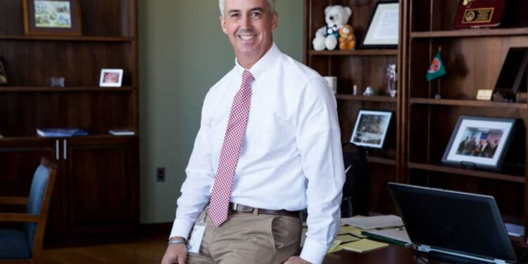 'Queer Tarot Night': Democrat allegedly siphons opioid relief funds to send kids to LGBTQ facility tied to Planned Parenthood