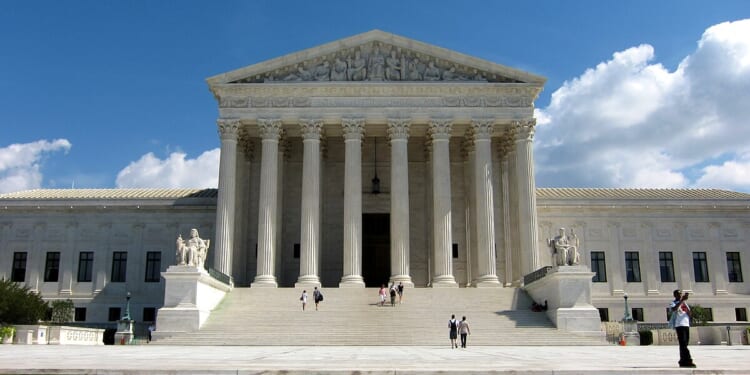 SCOTUS Tees Up Potential Takedown Of 'Independent Agencies' Theory