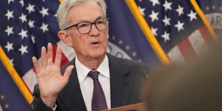 The president can remove the Fed chairman