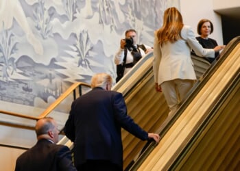 Trump's escalator and teleprompter mishaps spark UN sabotage suspicions