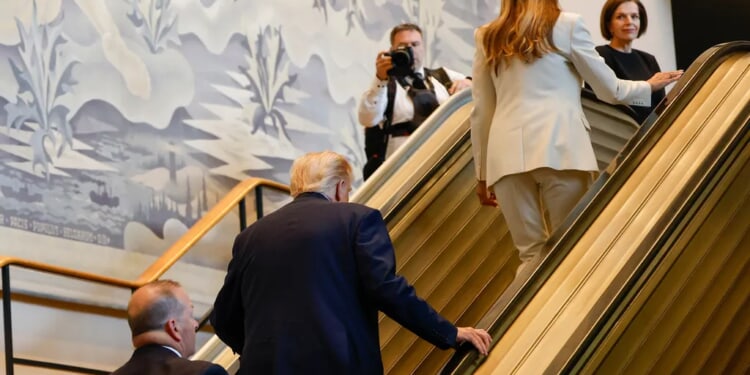 Trump's escalator and teleprompter mishaps spark UN sabotage suspicions