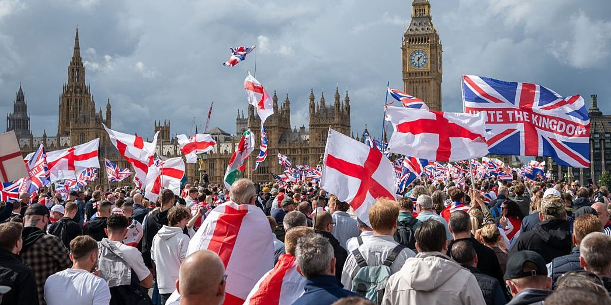 Unite the kingdom: Tommy Robinson leads historic 100,000-strong march to save Britain