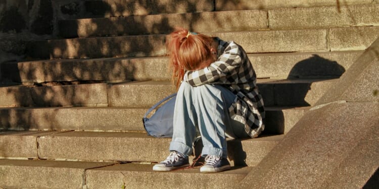 1 In 4 Young Americans Cuts Off Parents And Calls It 'Boundaries'