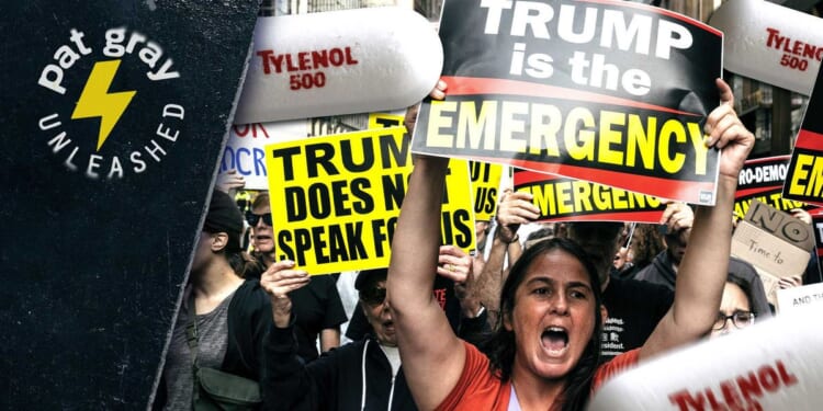 Obama encourages Tylenol-taking pregnant women; blasts Trump over warnings