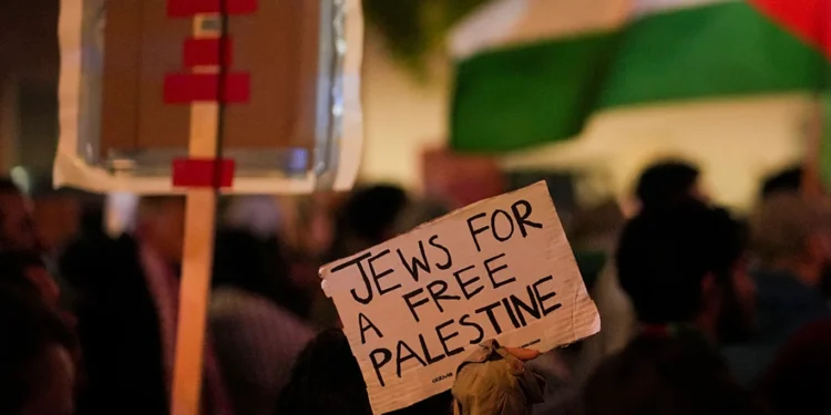 Jews for Mamdani? Jews Against Tommy Robinson?