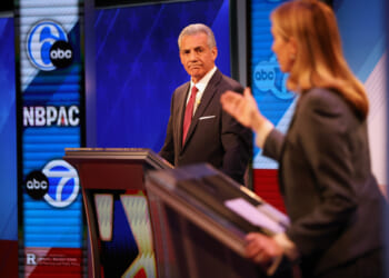 New Jersey gubernatorial hopefuls spar in icy final debate