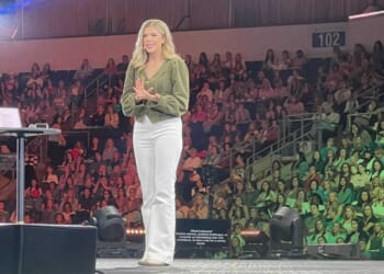 7 Reasons to be brave: Allie Beth Stuckey Share the Arrows