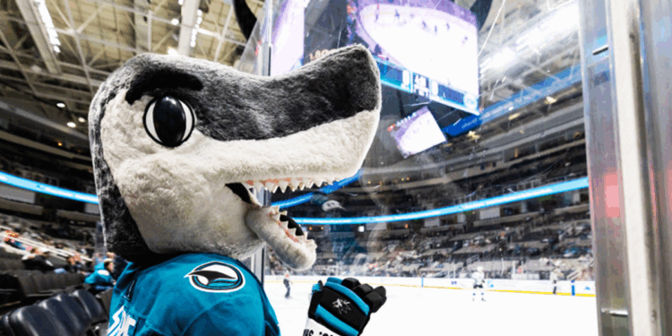 San Jose Sharks apologize for displaying pro-ICE message on scoreboard during Hispanic celebration