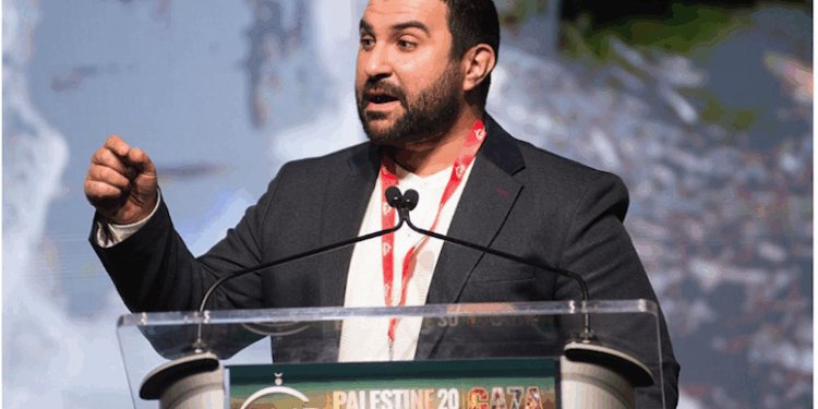 ICE Detains UK ‘Journalist’ Suspected of Muslim Brotherhood Connections