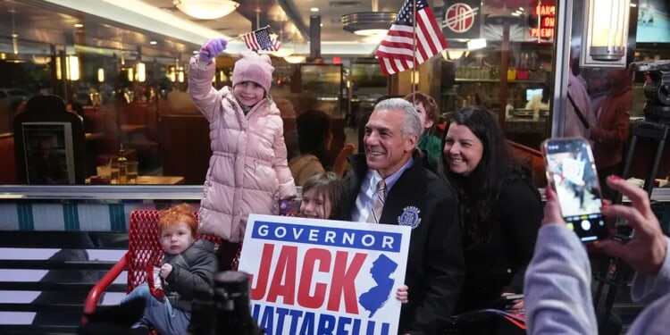 New Jersey Democrats break with party to endorse Ciattarelli