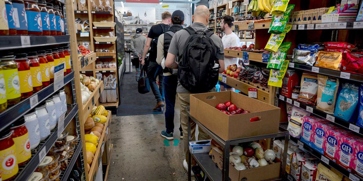 California police increase patrols around grocery stores ahead of possible food stamp shutoff
