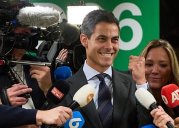 Dutch centrists declare victory in election