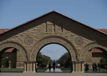 America and her universities need the government's compact