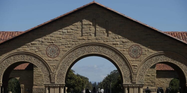 America and her universities need the government's compact