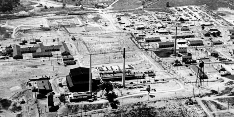 California nuclear startup to build reactor plant at Tennessee Manhattan Project site
