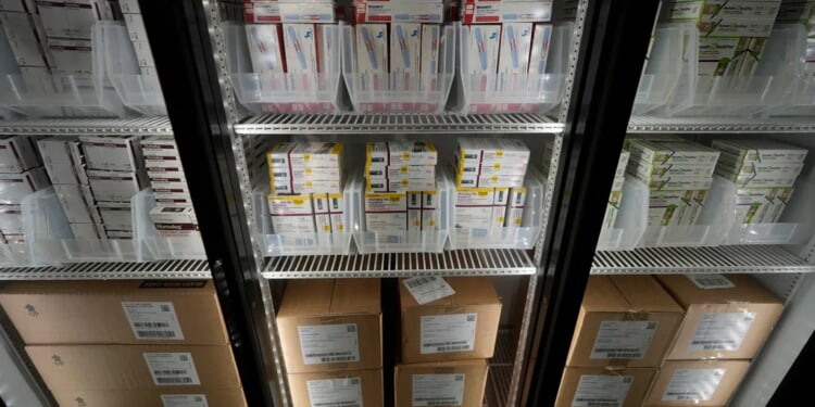 California to start selling low-cost insulin at $11 per pen in 2026