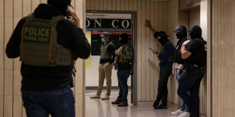 Chicago, New York set up clash over where ICE can make arrests