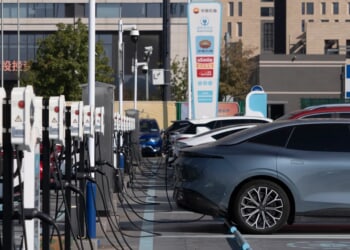 Colorado boosts EV rebates as federal incentives end